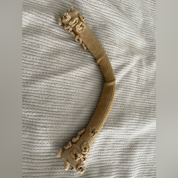 Authentic Louis Vuitton Artsy MM Bag Like New - Picture 16 of 16